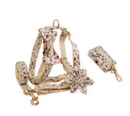KFX-1492541 Elegant Floral Dog Collar Set with Leash, Bow, Vest, and Poop Bag