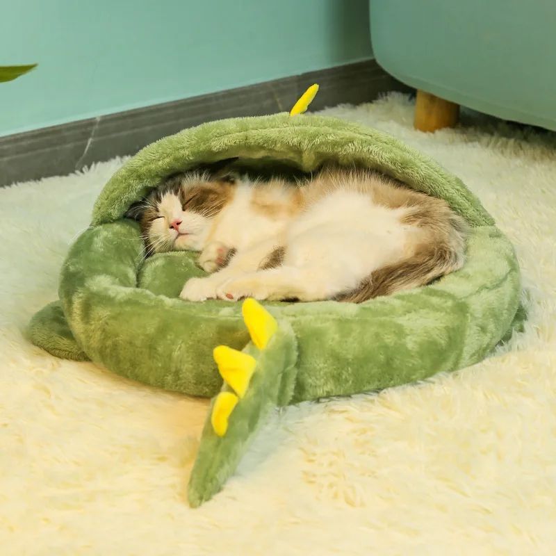 KFX-1495101 Cartoon Animal Semi-Closed Pet Bed for Cats and Dogs - Warm & Cozy Mattress, 50x45x7cm