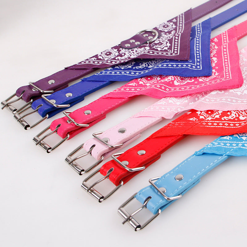 KFX-1531581 Pet Fashion Triangle Saliva Towel Collar - Striped Design, Available in Pink, Blue, Black, Red, Purple, Light Blue, and Rose Red