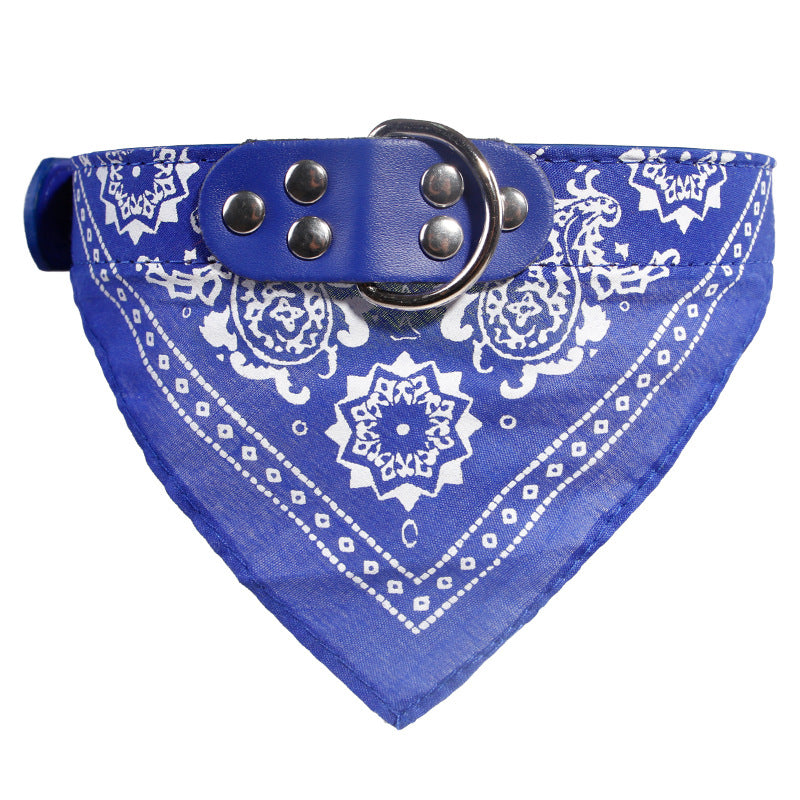 KFX-1531581 Pet Fashion Triangle Saliva Towel Collar - Striped Design, Available in Pink, Blue, Black, Red, Purple, Light Blue, and Rose Red