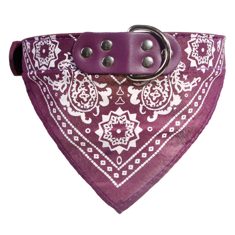 KFX-1531581 Pet Fashion Triangle Saliva Towel Collar - Striped Design, Available in Pink, Blue, Black, Red, Purple, Light Blue, and Rose Red