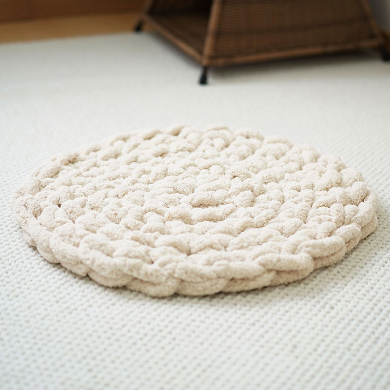 KFX-1564221 Hand-Woven Thermal Chenille Pet Mat for Dogs and Cats - Soft Wool Nest Mattress