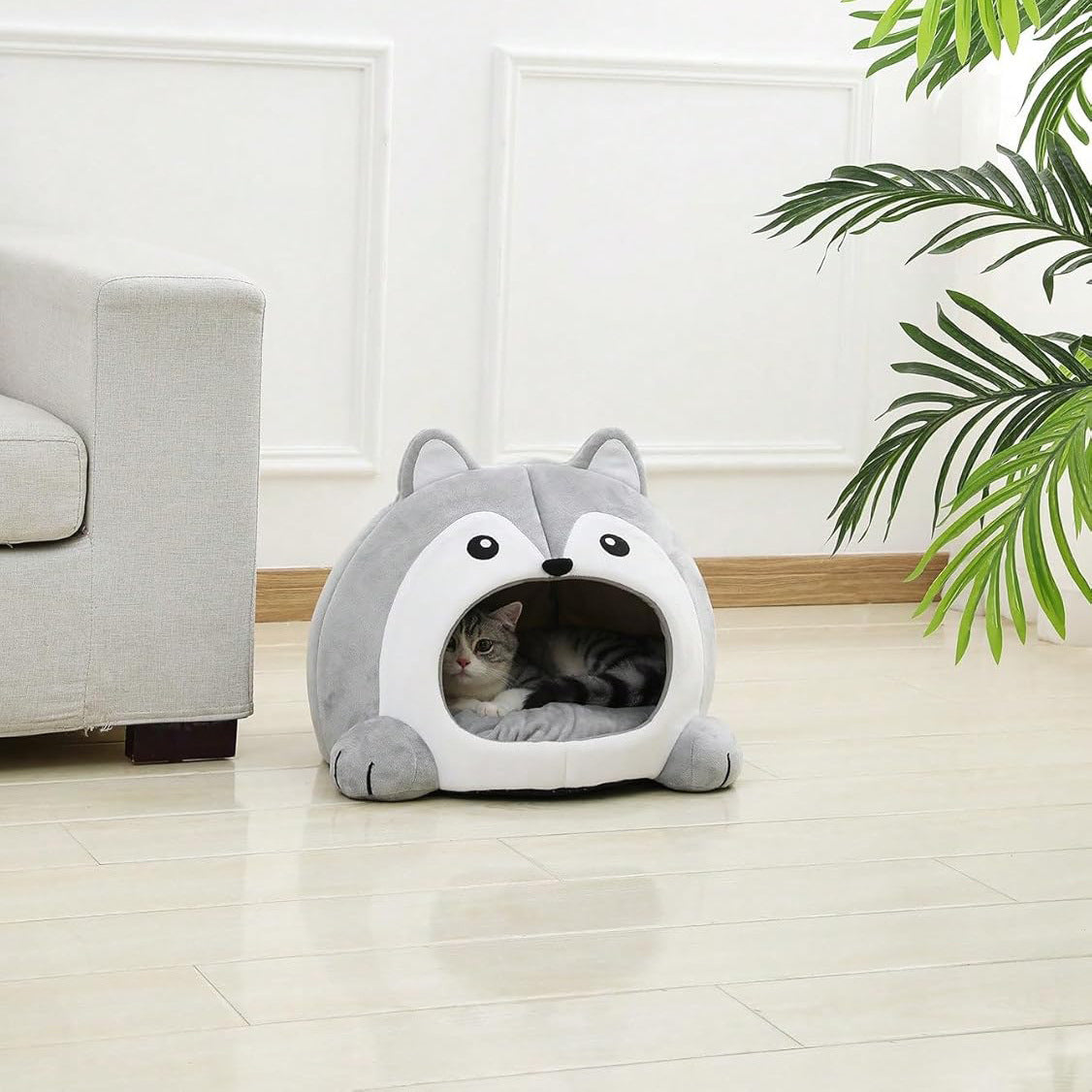 KFX-1585853 Cozy Fox-Shaped Indoor Cat Bed with Removable Cushion in Various Sizes
