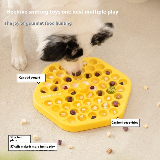 KFX-1649981 Interactive Slow Feeder Dog Puzzle Toy - Honeycomb Design for Engaging Mealtime Fun