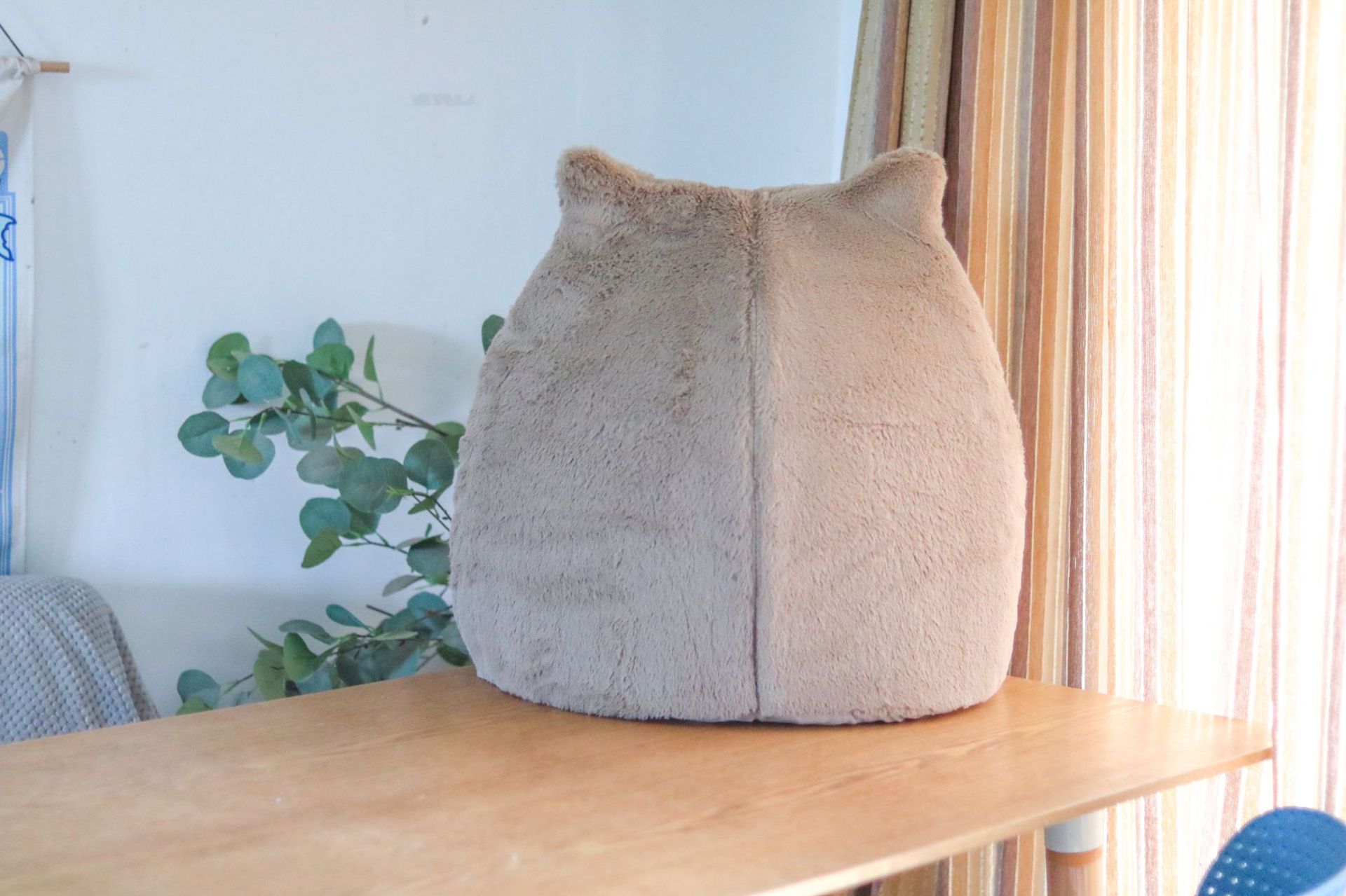 KFX-1658941 Cozy Cat Nest for Autumn and Winter – Removable, Washable, Semi-Closed Design with Cat Ears, Universal for All Seasons