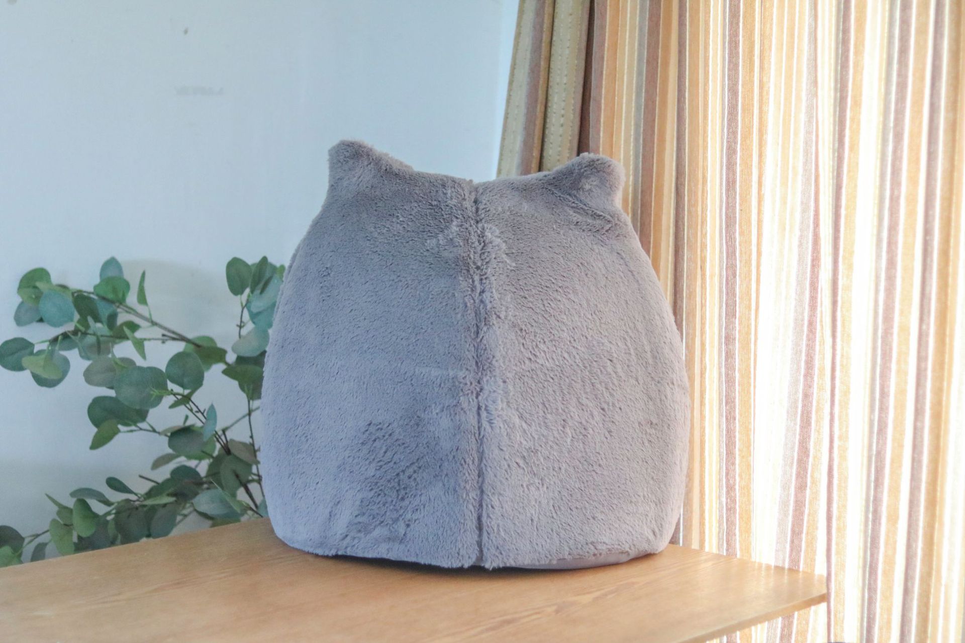 KFX-1658941 Cozy Cat Nest for Autumn and Winter – Removable, Washable, Semi-Closed Design with Cat Ears, Universal for All Seasons