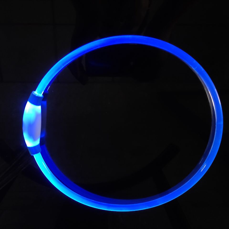 KFX-1662653 Shiny Anti-Lost Dog Collar with USB Charging - Available in Multiple Colors