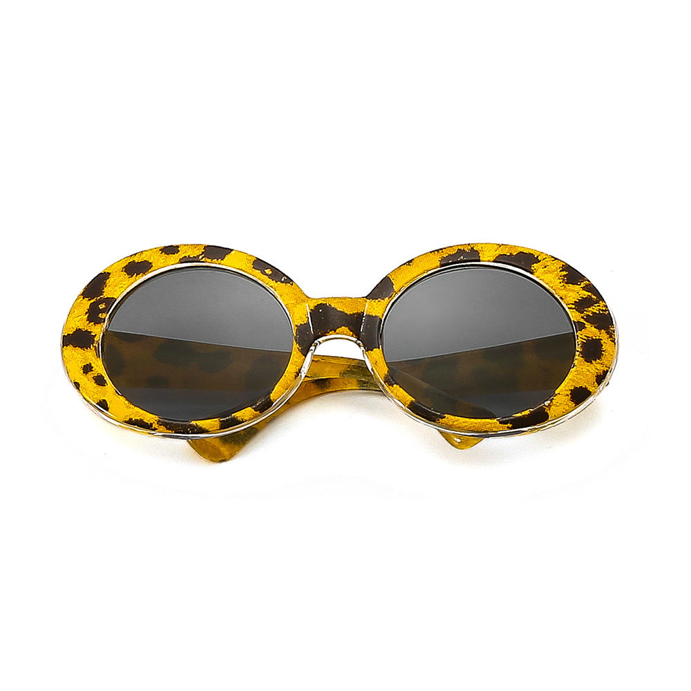 KFX-1668029 Stylish Red Pet Sunglasses for Cats with UV400 Protection and Full Frame Design