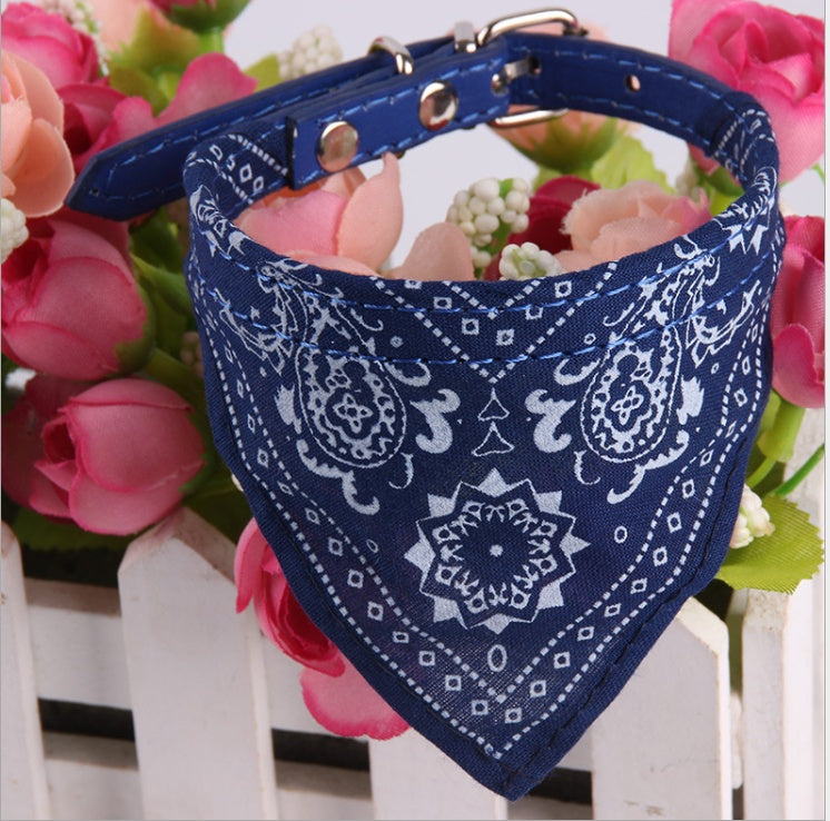 KFX-1679549 Pet Triangle Scarf for Small Dogs and Cats, Adjustable PU and Canvas Fabric in Red, Blue, Black, and Rose Red