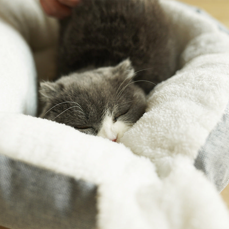 KFX-1730237 Comfortable Gray Enclosed Space Capsule Cat House - Soft Cloth Pet Bed with Litter Included