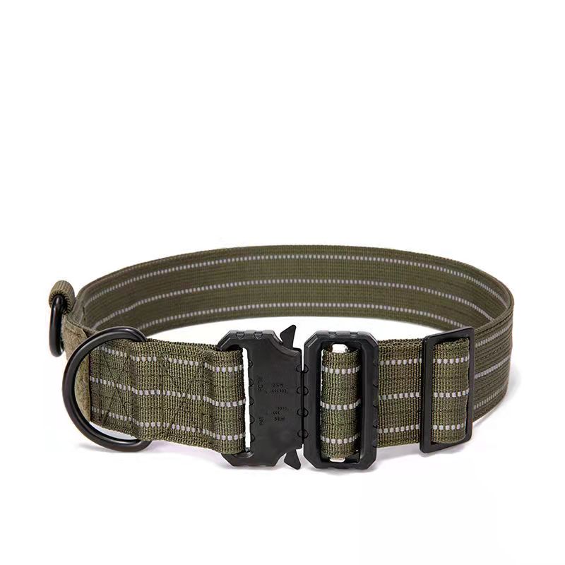KFX-1739709 Tactical Dog Collar for Outdoor Use - Adjustable 32-56CM for 30-80 Pound Dogs - Various Colors Available