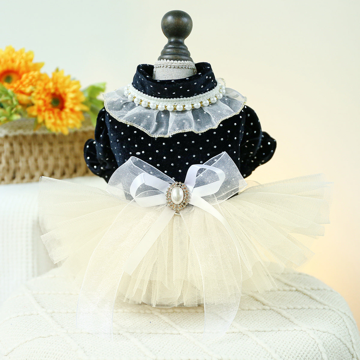 KFX-1790525 Spring and Summer Thin Dress for Dogs and Cats - Casual Wedding Outfit in Multiple Sizes