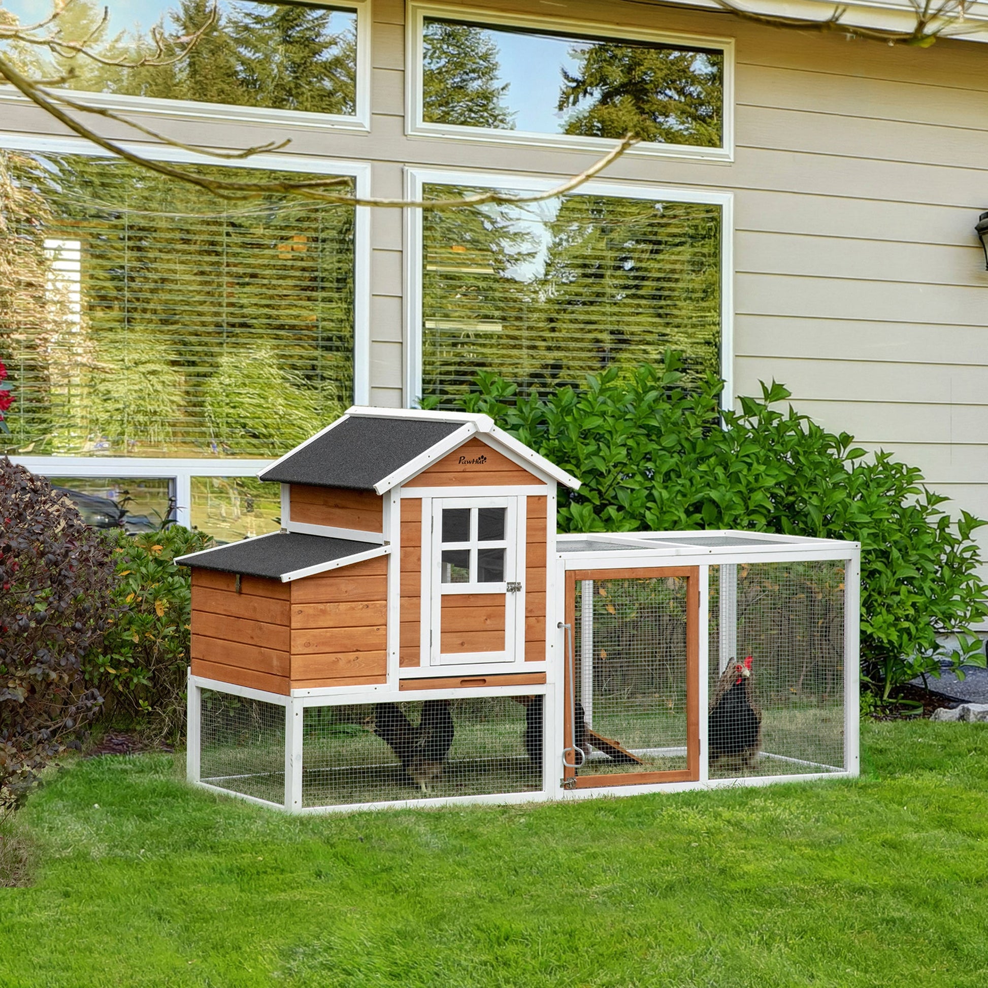 KFX-1795389 Wooden Chicken Coop with Weatherproof Materials and Safe Non-Polluting Design for 2-4 Chickens