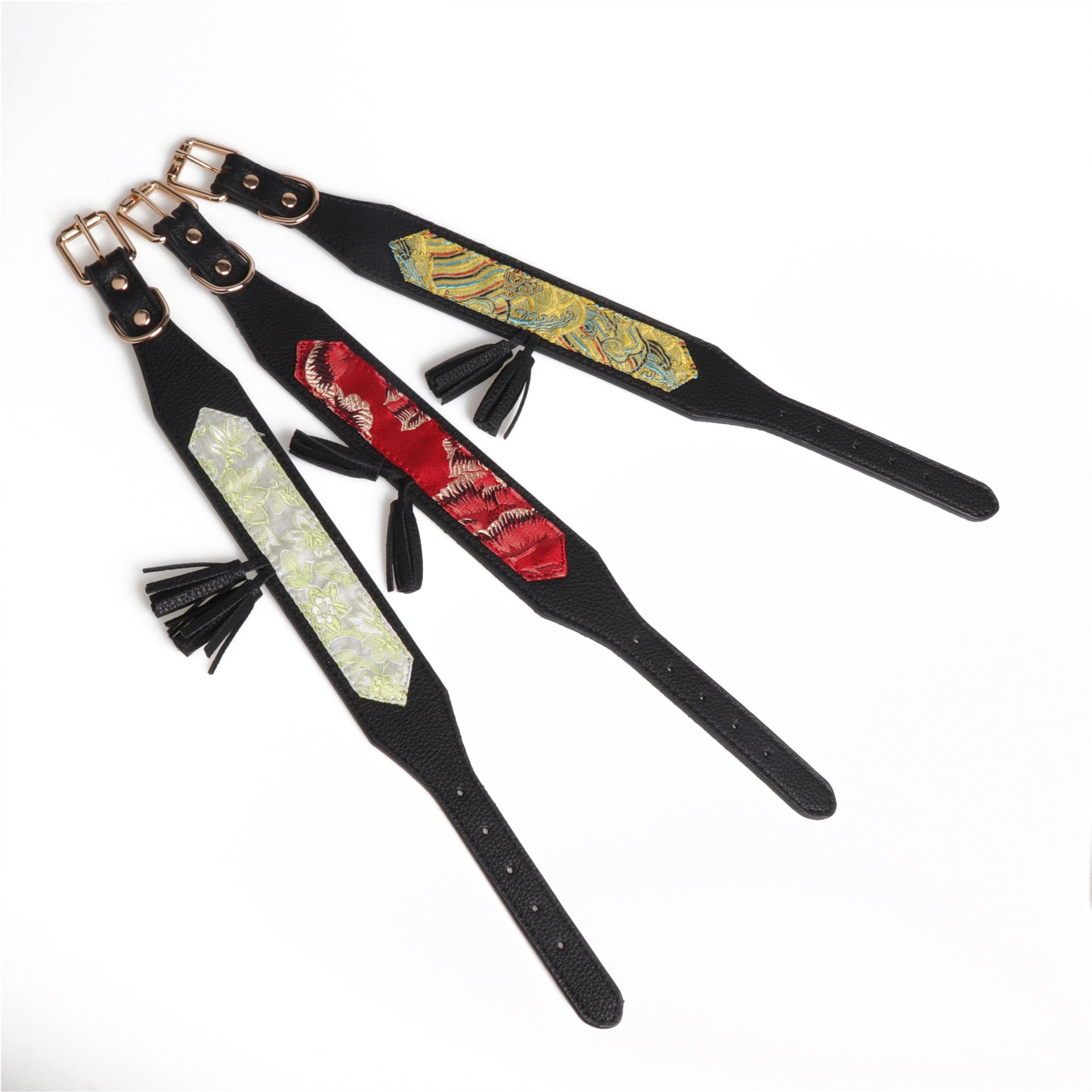 KFX-1799485 Simple Medium and Large PU Dog Collar in Black, Light Yellow, and White Yellow