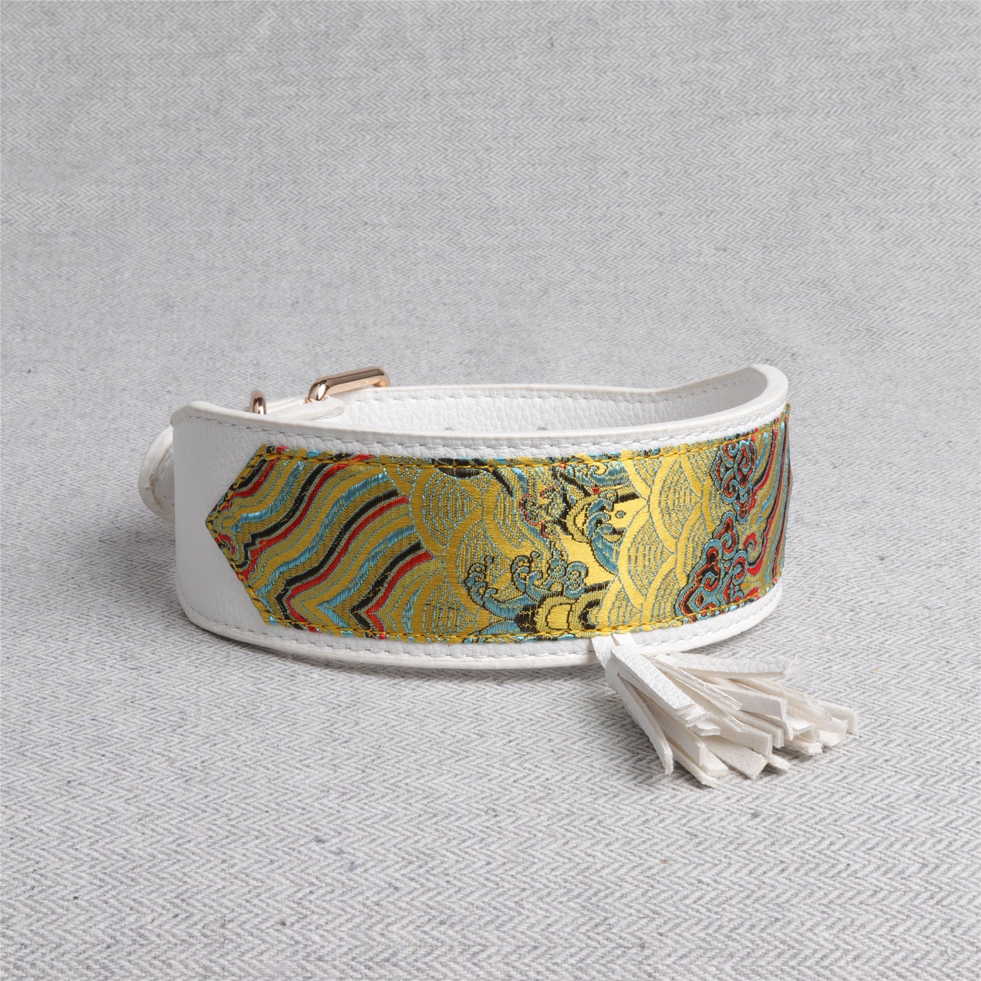 KFX-1799485 Simple Medium and Large PU Dog Collar in Black, Light Yellow, and White Yellow