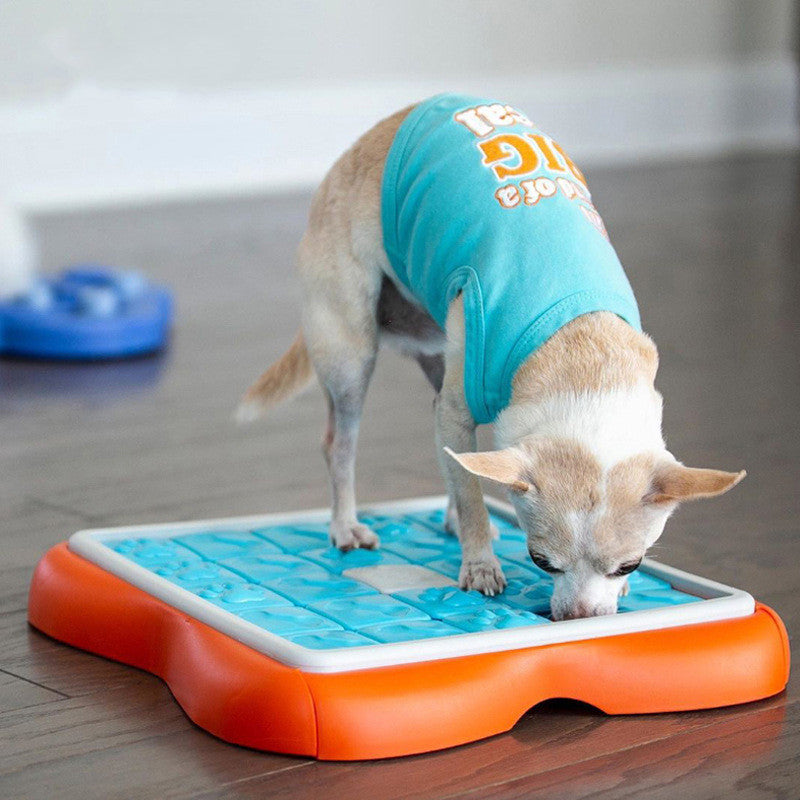 KFX-1808061 Interactive Hidden Food Puzzle Toy for Dogs - 38x38cm Plastic Design