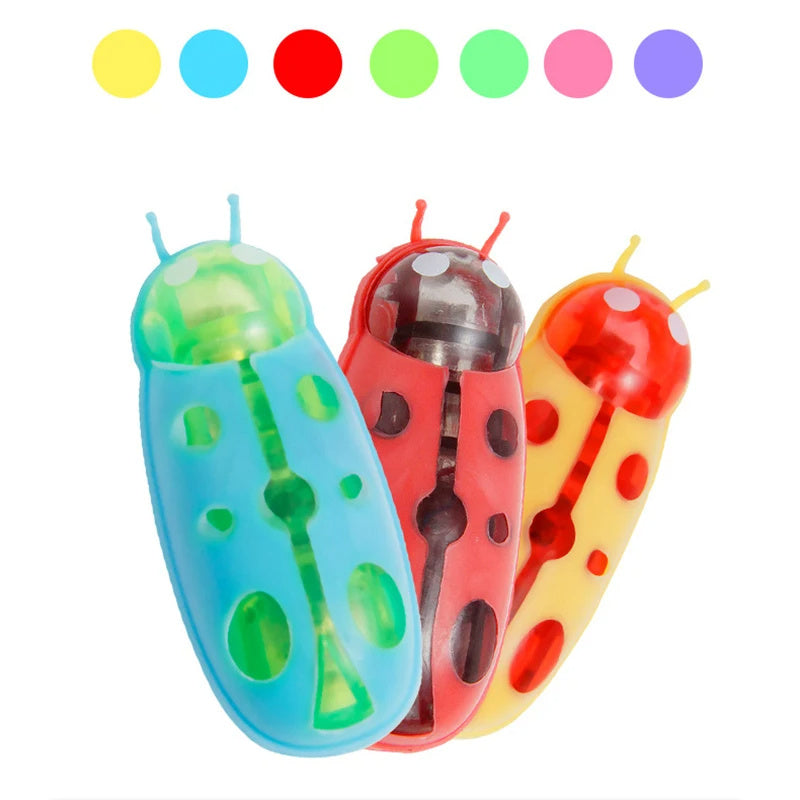 KFX-1831741 Interactive Mini Electric Bug Toy for Cats – Cute Ladybird Beetle Design with Walking Motion