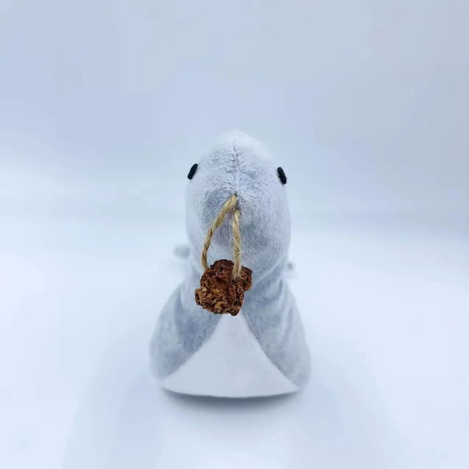 KFX-1843261 Cat Plush Sea Lion Toy with Bell Sound, Catnip & Dental Grinding Features