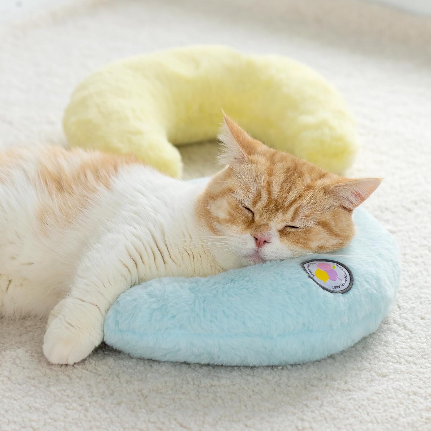 KFX-1845437 Orthopedic U-Shaped Cat Pillow for Joint Relief and Comfortable Sleep, 10.6x9.8 Inch Fluffy Support in Blue