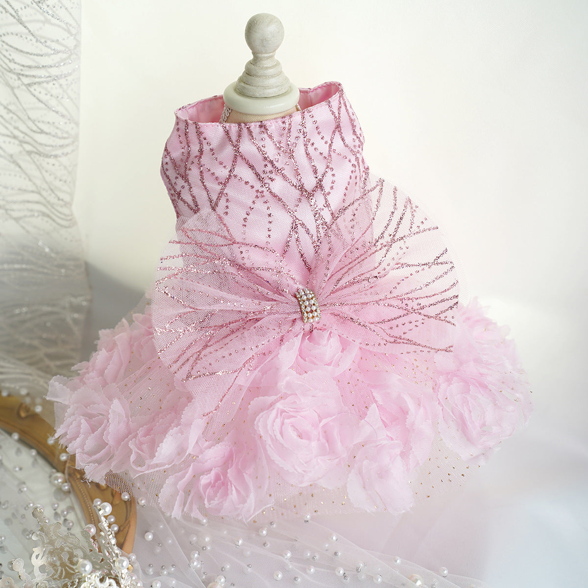 KFX-1846333 Elegant Dog Wedding Dress Skirt in White and Pink, XS-XL, Polyester Material, Perfect for Special Occasions