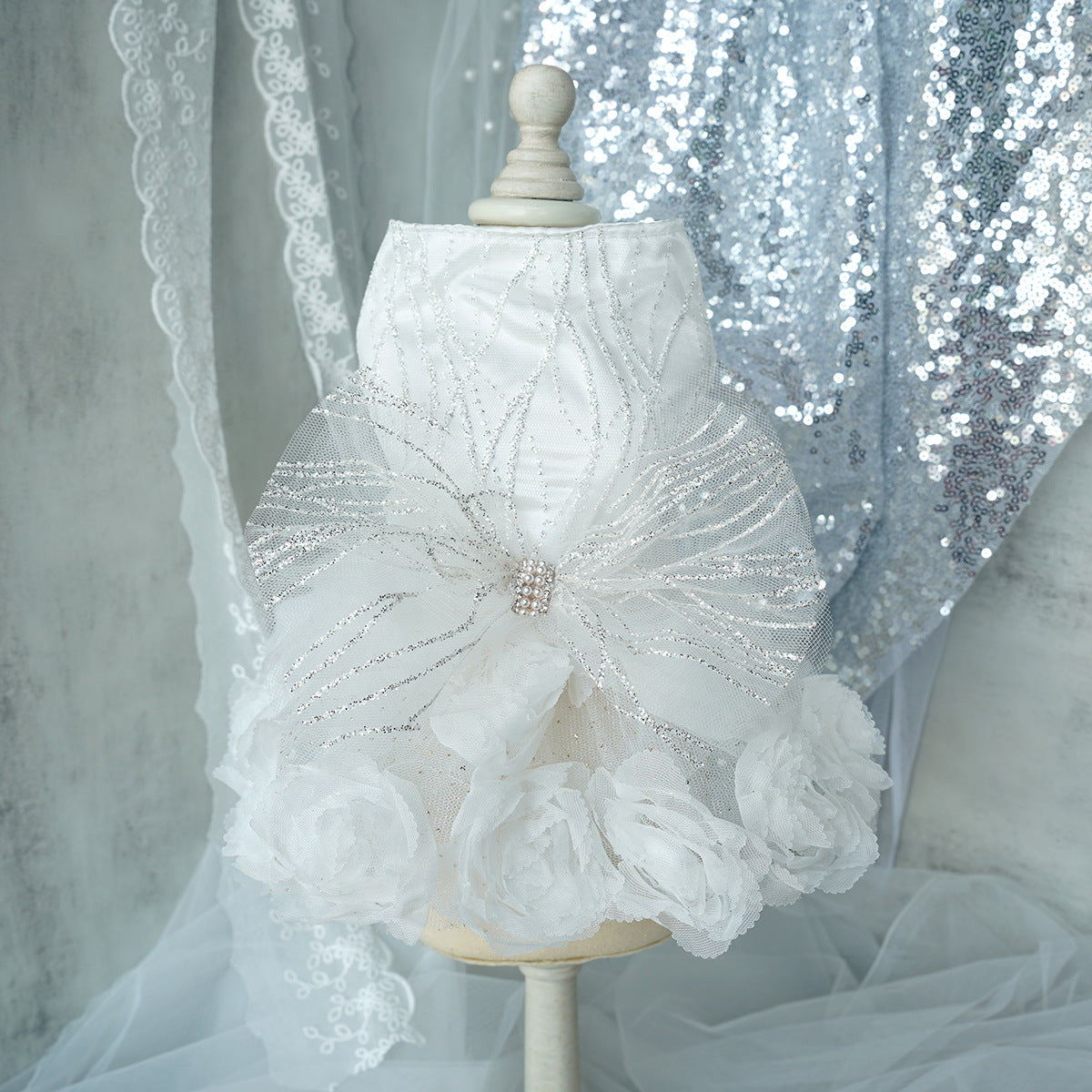 KFX-1846333 Elegant Dog Wedding Dress Skirt in White and Pink, XS-XL, Polyester Material, Perfect for Special Occasions