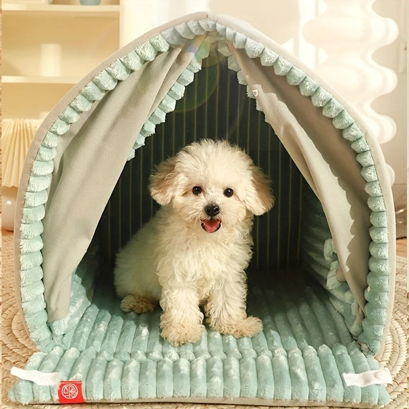 KFX-1851581 Cozy Winter Dog House with Double Door Curtain - Available in Small, Medium, and Large Sizes