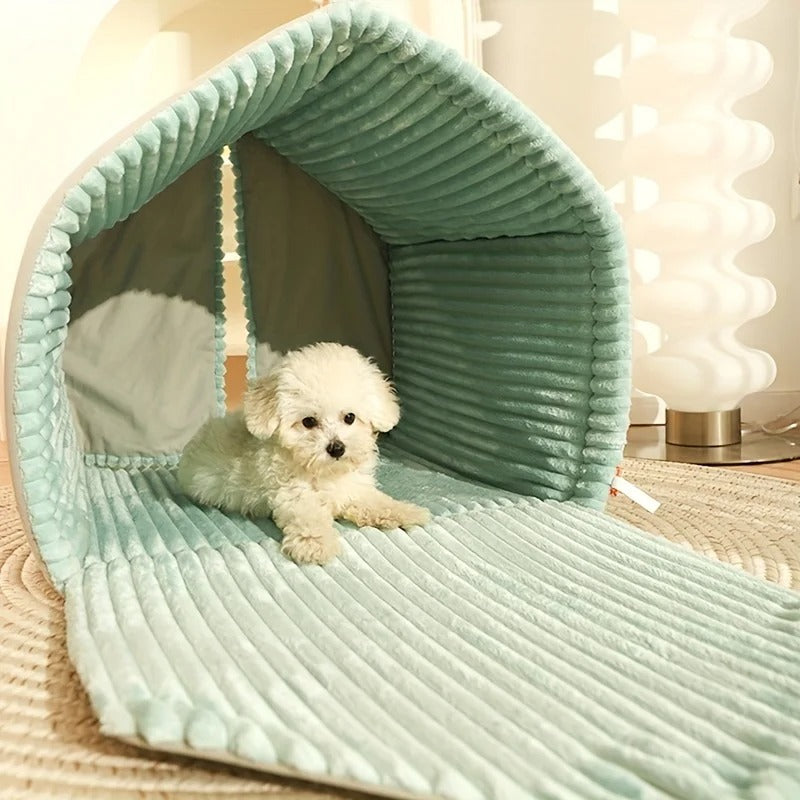 KFX-1851581 Cozy Winter Dog House with Double Door Curtain - Available in Small, Medium, and Large Sizes