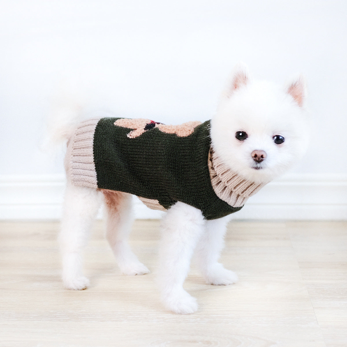 KFX-1876541 Autumn and Winter Army Green Cartoon Dog Sweater for All Sizes