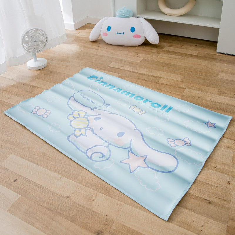 KFX-1880381 Cooling Pet Ice Mat in Various Fun Designs for Summer Comfort
