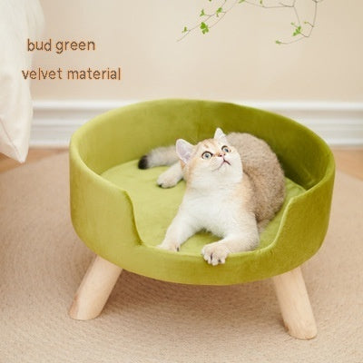KFX-1922877 Cozy Semi-Enclosed Solid Wood Cat Nest for Warm Winter Comfort