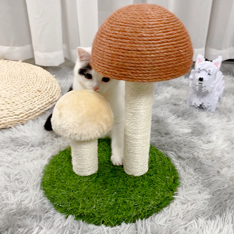 KFX-1928765 Durable Sisal Cat Scratcher with Flannel Mushroom and Lawn Base for Cats up to 15 lbs