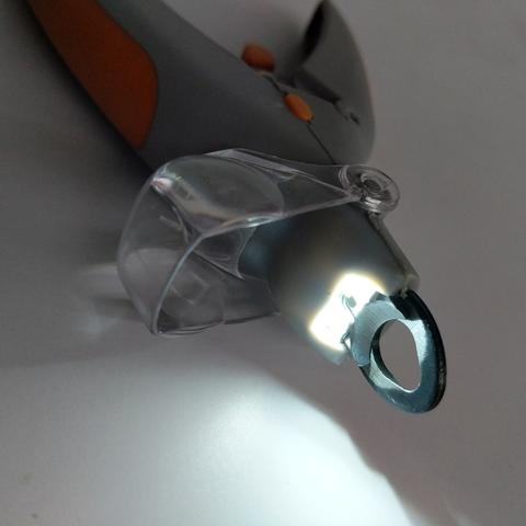 KFX-1953597 Professional Pet Nail Clipper with LED Light and Magnifying Glass for Safe Precision Trimming