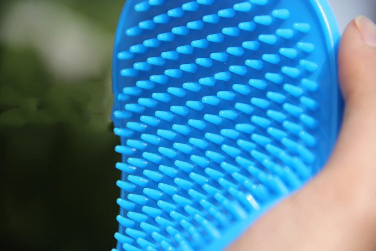 KFX-1978429 Rubber Oval Pet Bath and Massage Brush for Dogs - Available in Red and Blue