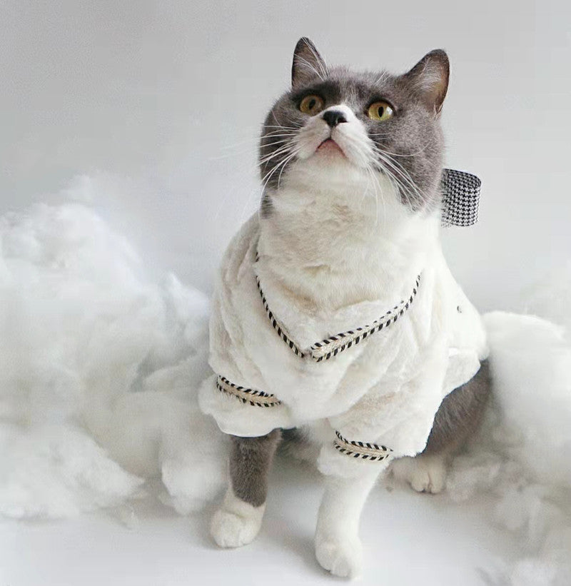 KFX-1994685 Houndstooth Plush Jacket with Scarf for Small Dogs and Cats in Autumn and Winter