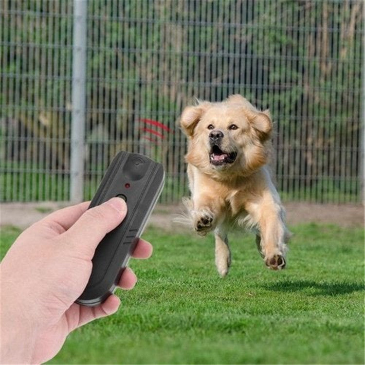 KFX-2027709 Ultrasonic Dog Repeller and Animal Training Device for Anti-Barking Control