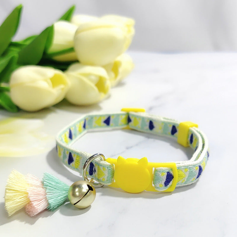 KFX-2034621 Anti-Suffocation Adjustable Cat Collar with Tassel Bell and Safety Buckle - Variety of Colors Available