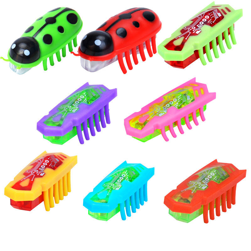 KFX-2048957 Vibrating Mini Electronic Mouse & Ladybug Cat Toy for Engaging Playtime