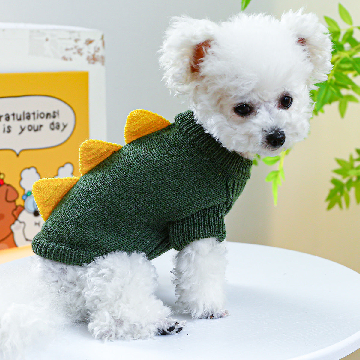 KFX-2052541 Dinosaur Sweater for Dogs - Warm and Cozy Pet Clothing in Green and Yellow