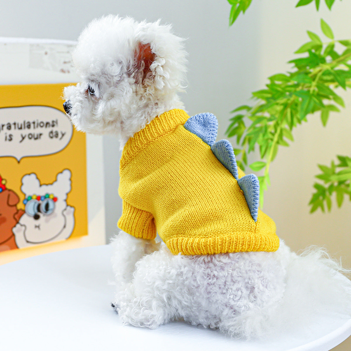 KFX-2052541 Dinosaur Sweater for Dogs - Warm and Cozy Pet Clothing in Green and Yellow