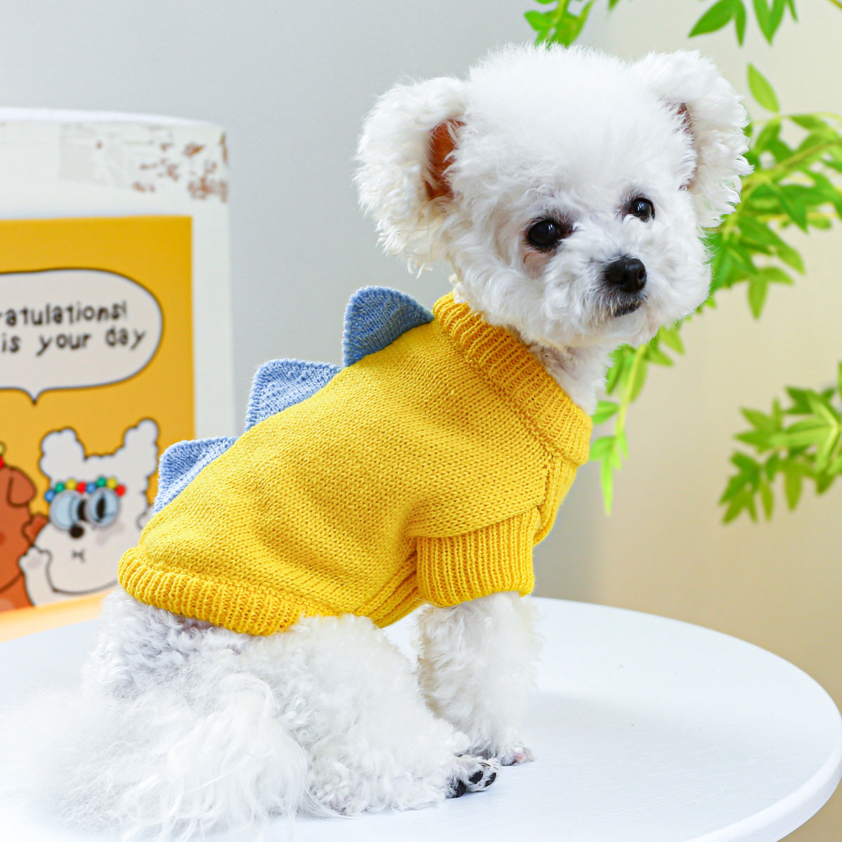 KFX-2052541 Dinosaur Sweater for Dogs - Warm and Cozy Pet Clothing in Green and Yellow