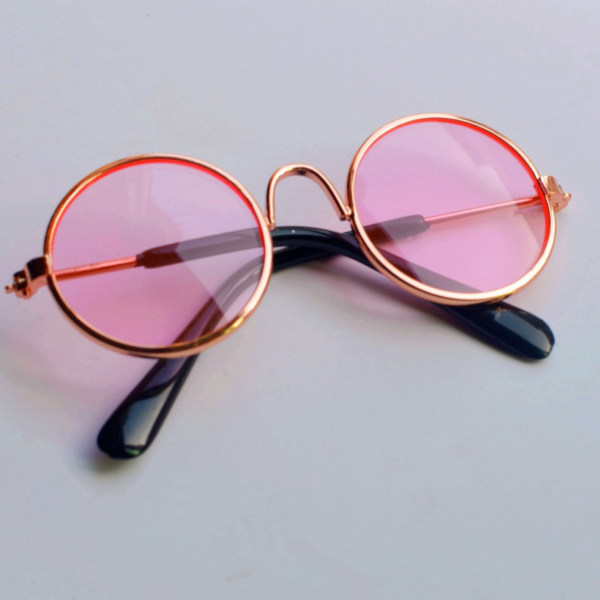 KFX-2126781 Pet Photo Glasses - Stylish Plastic Accessory for Captivating Pet Portraits