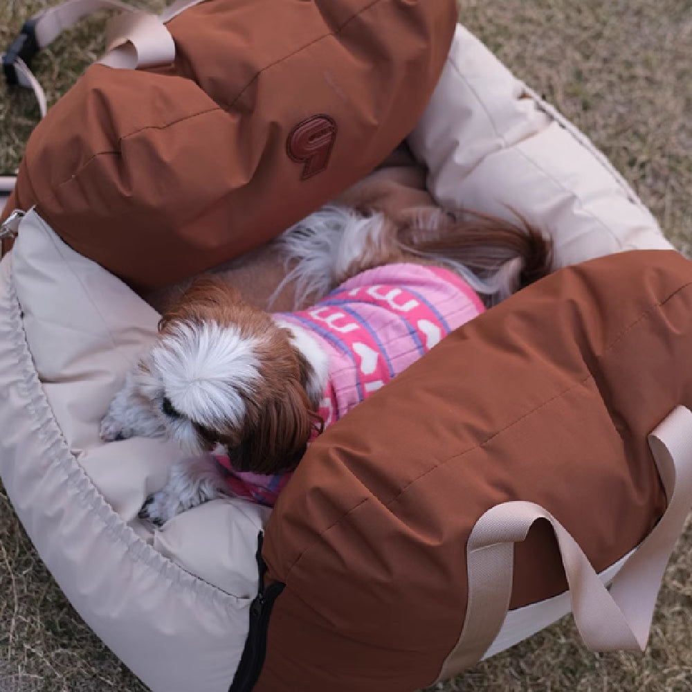KFX-2148285 Car Mounted Kennel for Small and Medium Dogs - Waterproof, Removable Liners in Various Colors
