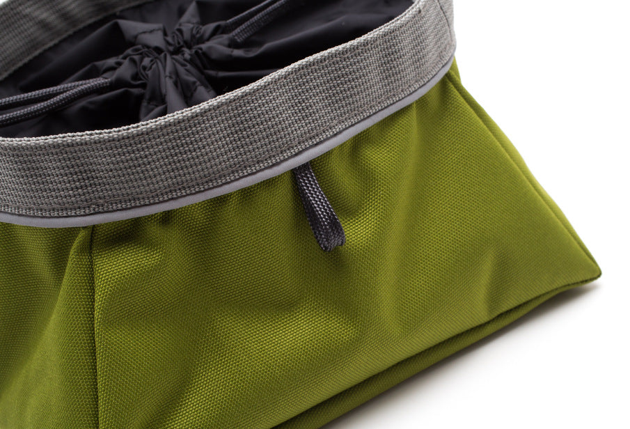 KFX-2169533 Collapsible Waterproof Pet Bowl for Food and Water, Eco-Friendly Materials, Green Color, 20x20x9.5 CM