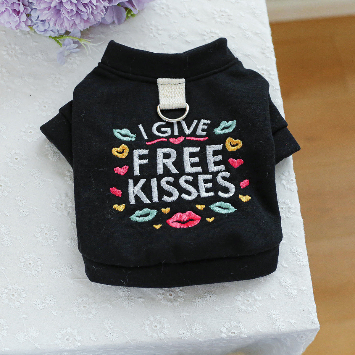 KFX-2190013 Kiss Sweater for Pets - Casual Autumn and Winter Clothing, Multiple Sizes Available
