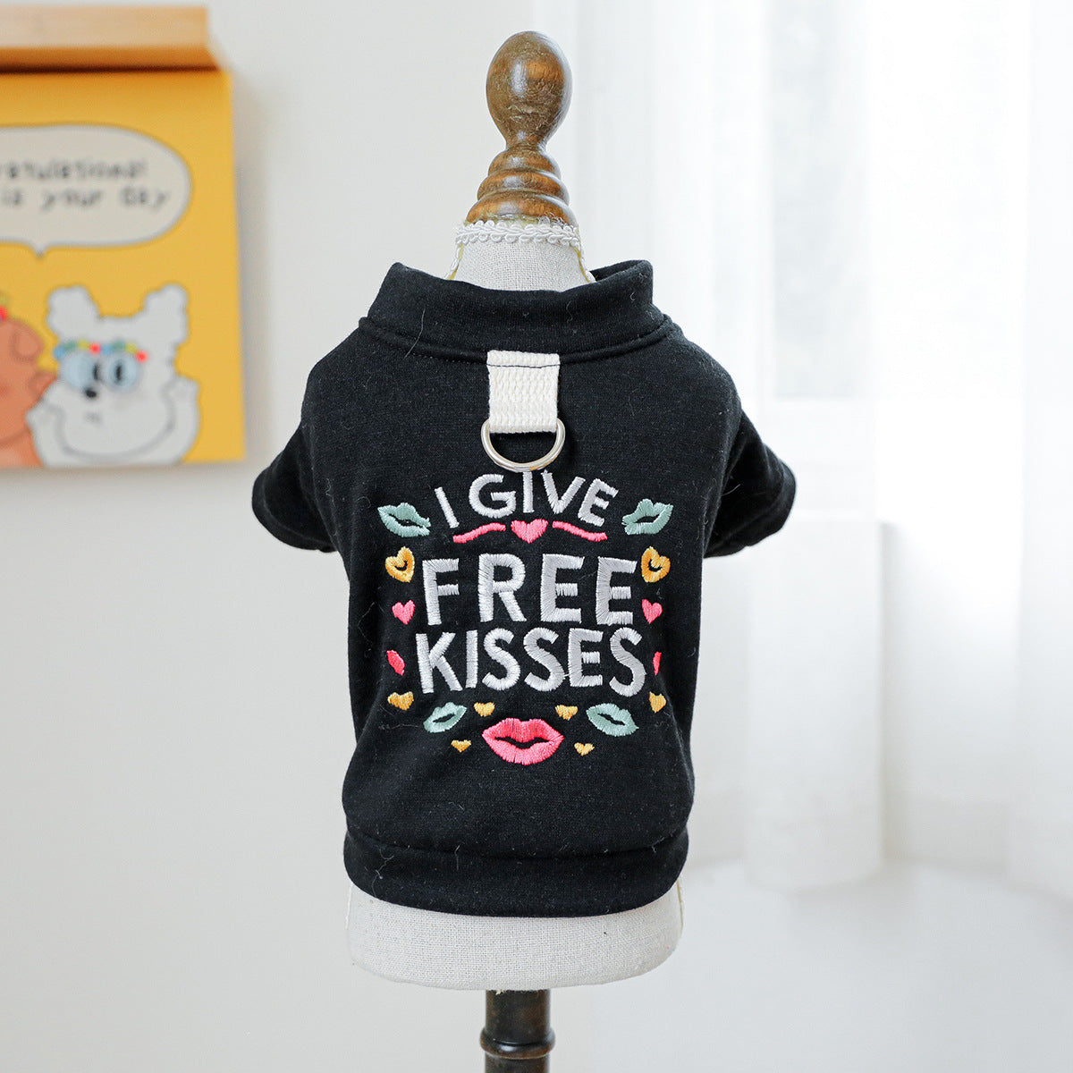 KFX-2190013 Kiss Sweater for Pets - Casual Autumn and Winter Clothing, Multiple Sizes Available