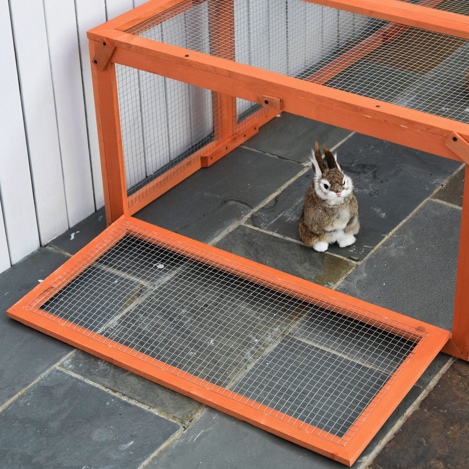 KFX-2194365 Large Wooden Rabbit Hutch with Outdoor Run and Lockable Access for Small Animals
