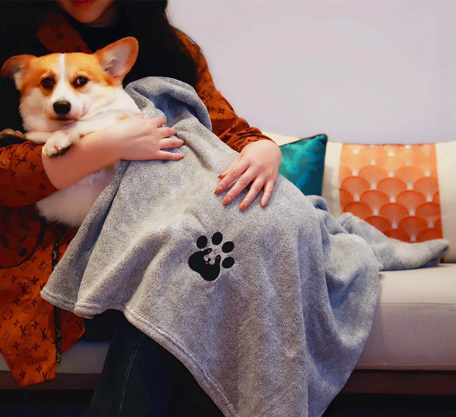 KFX-2209469 Super Absorbent Microfiber Dog Bath Towel - Ideal for Fast Drying Small Pets