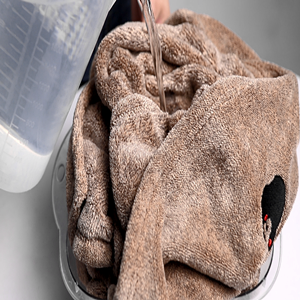 KFX-2209469 Super Absorbent Microfiber Dog Bath Towel - Ideal for Fast Drying Small Pets