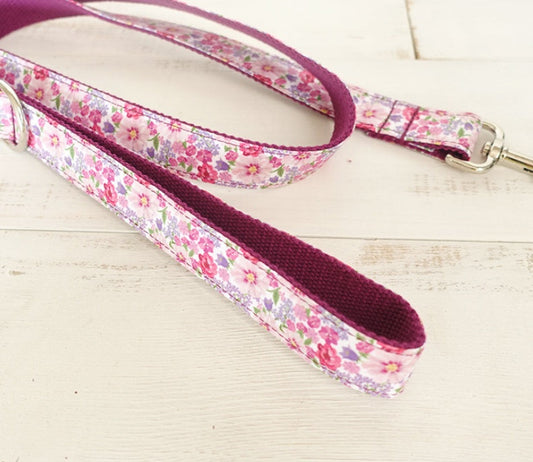 KFX-2217533 Purple Floral Dog Leash Made with Soft Cloth and Ribbon