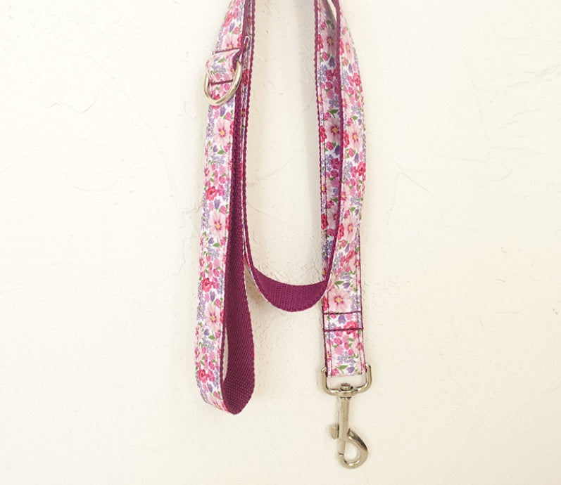 KFX-2217533 Purple Floral Dog Leash Made with Soft Cloth and Ribbon